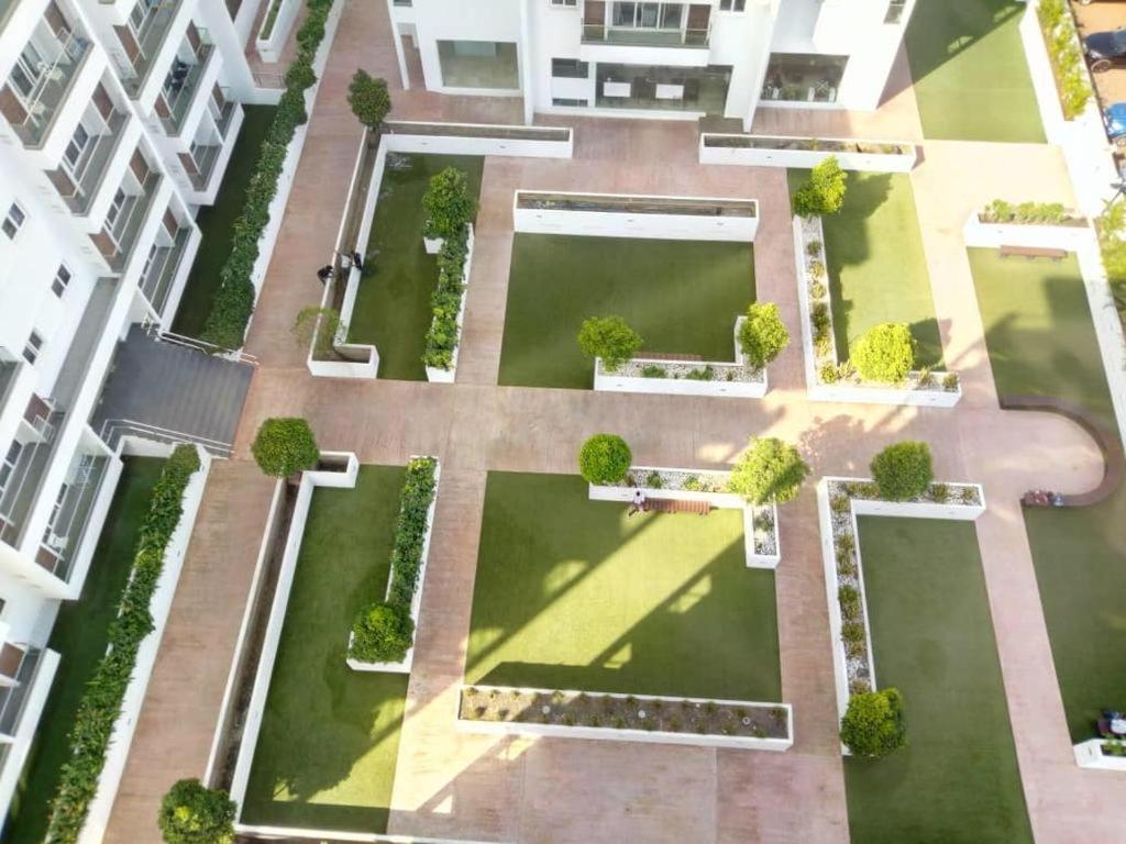 The Gallery Luxury Apartments Аккра Екстер'єр фото